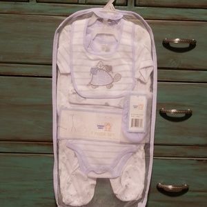 5 piece 3/6 month set